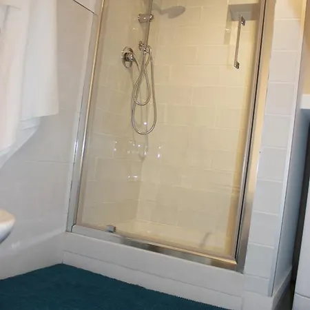 La Maisonette Naples